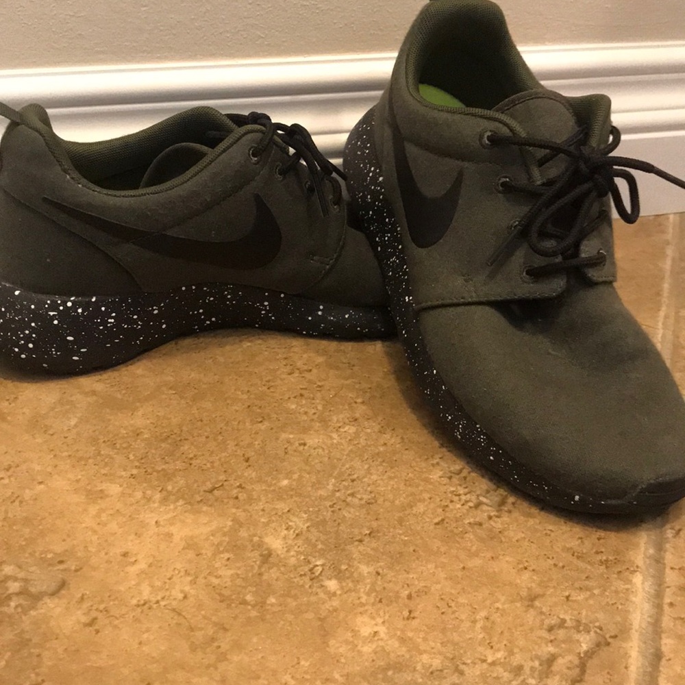 Custom made Nike Roches